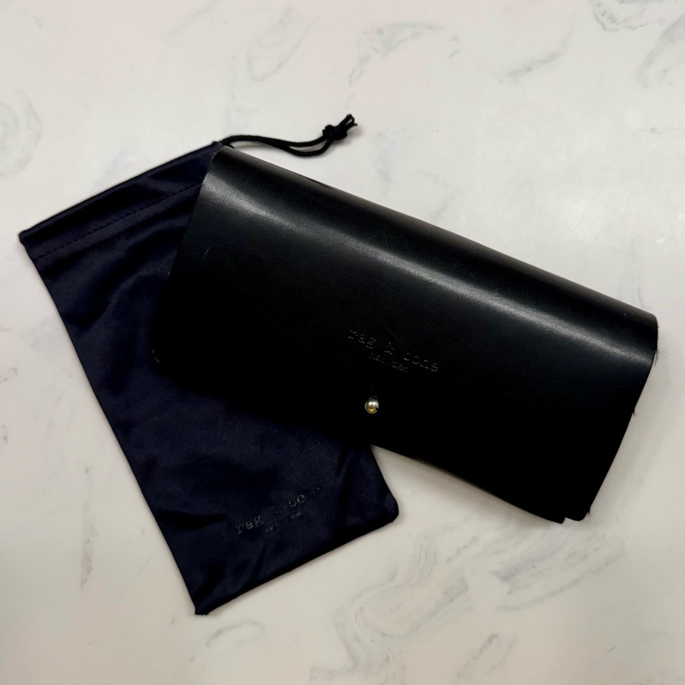 rag & bone Semi-hard Faux Leather Sunglass Case w/Microfiber Soft Pouch - Black